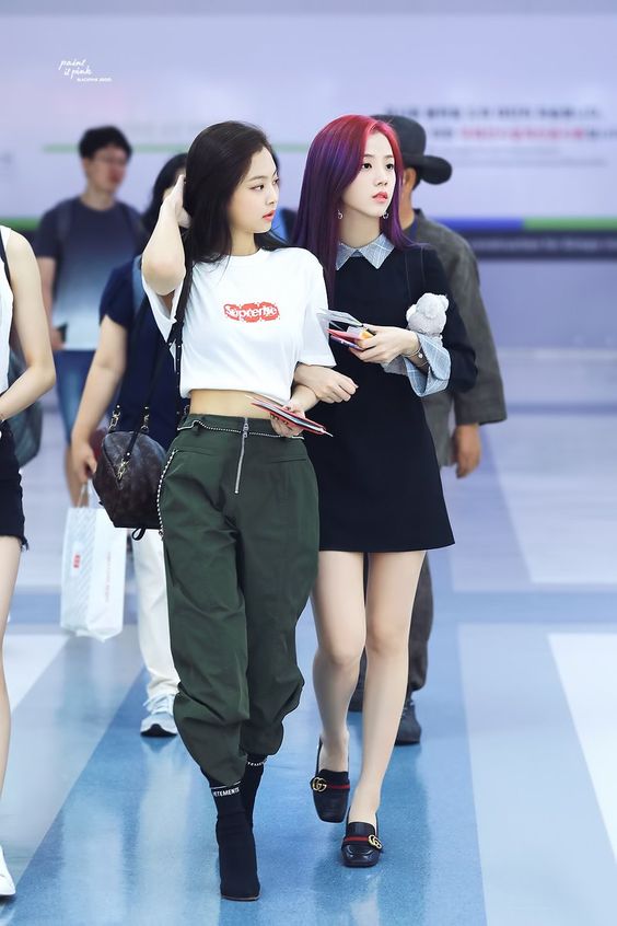 ラブリー韓国 アイドル 空港 ファッション すべてのファッショントレンド